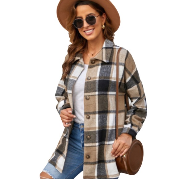 Plaid Jacket / shacket - Picture 16 of 16